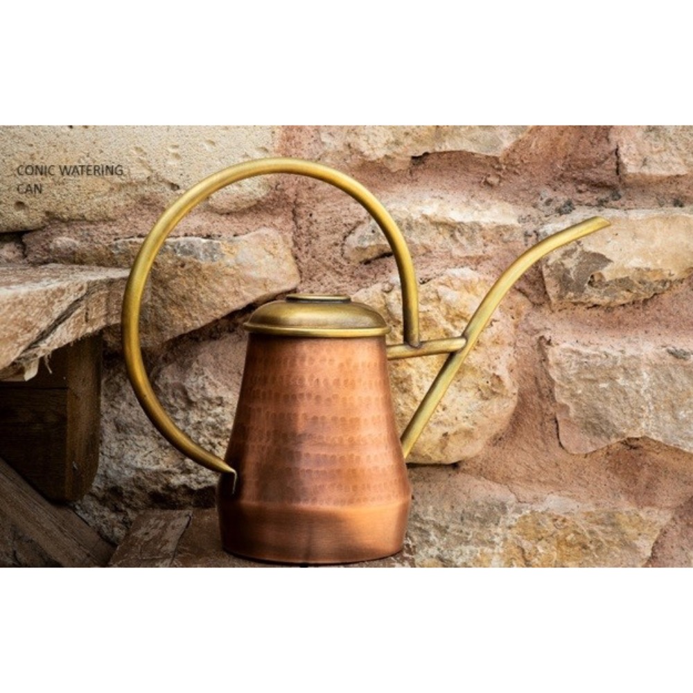 CONIC WATERING CAN